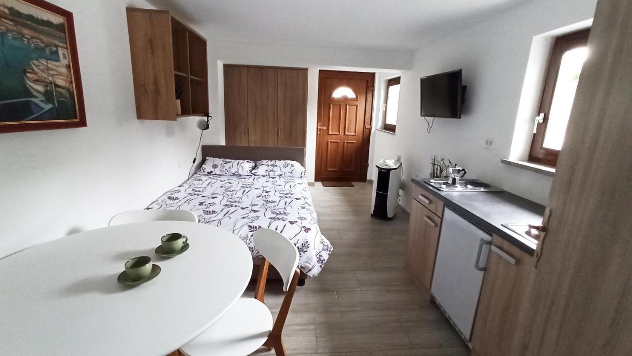 Apartma Montemoro Ankaran Exterior photo