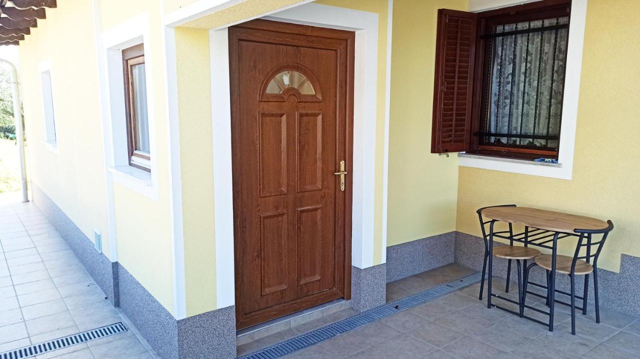 Apartma Montemoro Ankaran Exterior photo